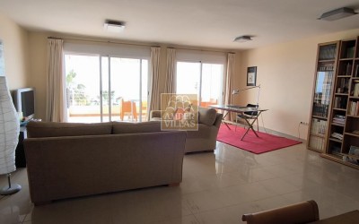 Vakker og romslig leilighet i havnen i Altea med vakker utsikt.
